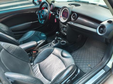 MINI Cooper 1.6 16V S TURBO AUTOM�TICO, Foto 9