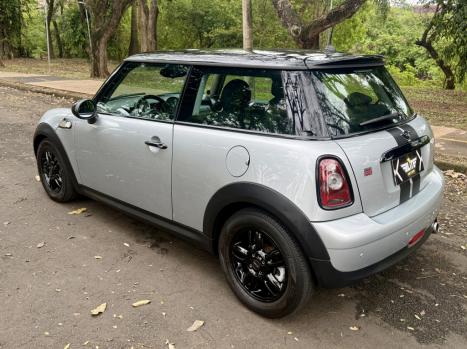 MINI Cooper 1.6 16V, Foto 6