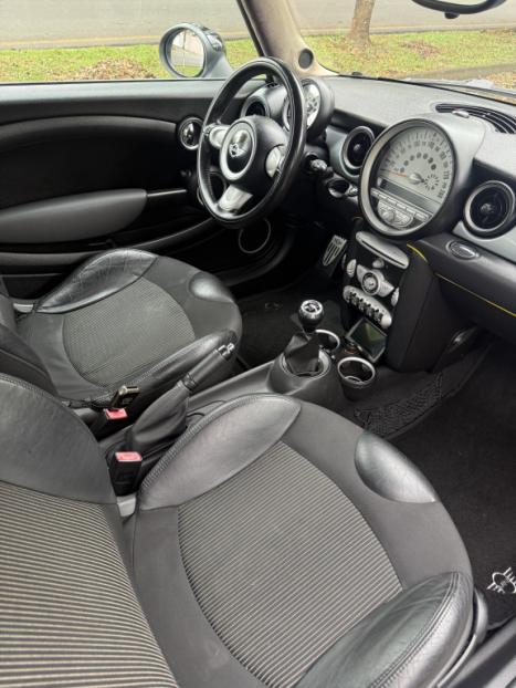MINI Cooper 1.6 16V, Foto 9