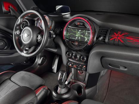 MINI Cooper 2.0 16V 4P TWINPOWER JOHN COOPER WORKS STEPTRONIC AUTOM�TICO, Foto 10