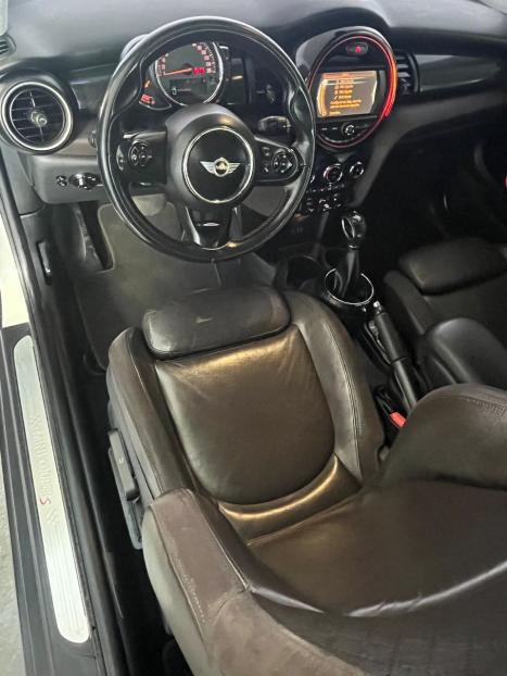 MINI Cooper 2.0 S 16V EXCLUSIVE TURBO, Foto 16