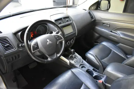 MITSUBISHI ASX 2.0 16V 4P AUTOMÁTICO, Foto 8 MITSUBISHI ASX 2.0 16V 4P AUTOMÁTICO, Foto 8