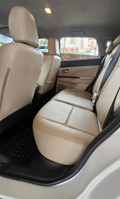 MITSUBISHI ASX 2.0 16V 4P FLEX HPE AWD AUTOM�TICO CVT, Foto 12