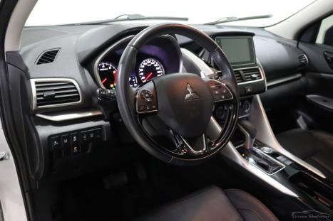 MITSUBISHI Eclipse Cross 1.5 16V 4P MIVEC HPE-S AWD TURBO AUTOM�TICO CVT, Foto 4
