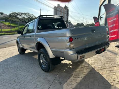 MITSUBISHI L 200 2.5 GL 4X4 CABINE DUPLA TURBO DISEL, Foto 6