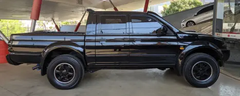 MITSUBISHI L 200 Outdoor 2.5 HPE 4X4 CABINE DUPLA TURBO DIESEL INTERCOOLER, Foto 8