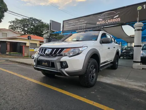 MITSUBISHI L 200 Savana 2.5 SAVANA 4X4 TURBO DIESEL CABINE DUPLA, Foto 1