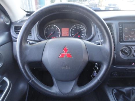 MITSUBISHI L 200 Triton 2.4 16V SPORT GLX 4X4 CABINE DUPLA TURBO DIESEL, Foto 8