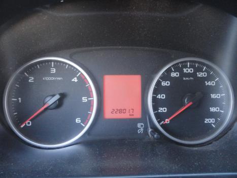 MITSUBISHI L 200 Triton 2.4 16V SPORT GLX 4X4 CABINE DUPLA TURBO DIESEL, Foto 9