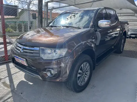 MITSUBISHI L 200 Triton 3.2 16V HPE 4X4 CABINE DUPLA TURBO DIESEL INTERCOOLER AUTOMTICO, Foto 1