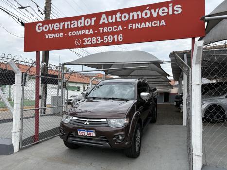MITSUBISHI L 200 Triton 3.2 16V HPE 4X4 CABINE DUPLA TURBO DIESEL INTERCOOLER AUTOM�TICO, Foto 4