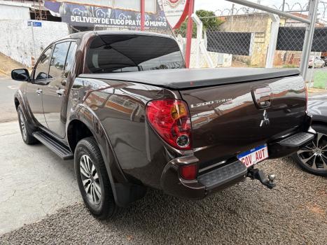 MITSUBISHI L 200 Triton 3.2 16V HPE 4X4 CABINE DUPLA TURBO DIESEL INTERCOOLER AUTOM�TICO, Foto 7