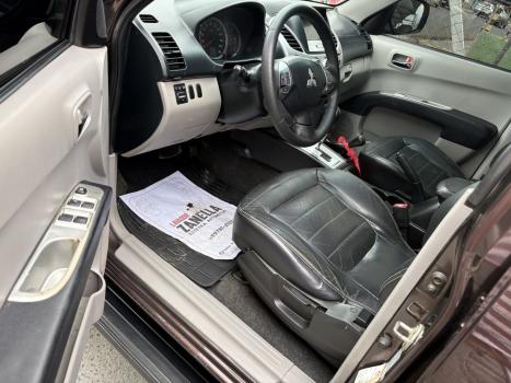 MITSUBISHI L 200 Triton 3.2 16V HPE 4X4 CABINE DUPLA TURBO DIESEL INTERCOOLER AUTOM�TICO, Foto 13