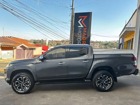 MITSUBISHI L 200 Triton 2.4 16V SPORT HPE 4X4 CABINE DUPLA TURBO DIESEL AUTOMTICO, Foto 6
