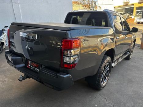 MITSUBISHI L 200 Triton 2.4 16V SPORT HPE 4X4 CABINE DUPLA TURBO DIESEL AUTOMTICO, Foto 8