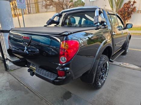 MITSUBISHI L 200 Triton 3.5 V6 HPE 4X4 FLEX CABINE DUPLA AUTOMTICO, Foto 6