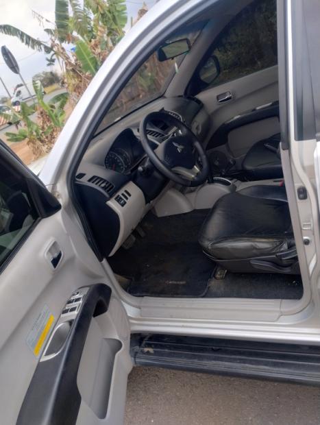 MITSUBISHI L 200 Triton 3.5 V6 24V 4X4 CABINE DUPLA, Foto 5