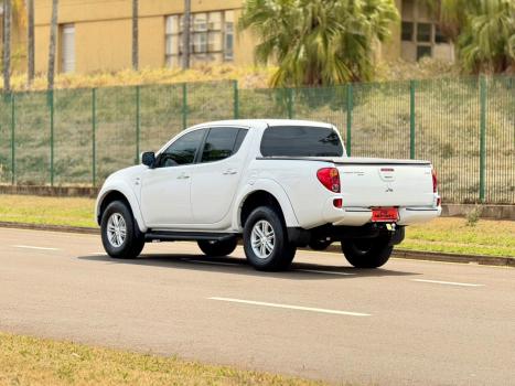 MITSUBISHI L 200 Triton 3.2 16V HPE 4X4 CABINE DUPLA TURBO DIESEL INTERCOOLER AUTOMTICO, Foto 4