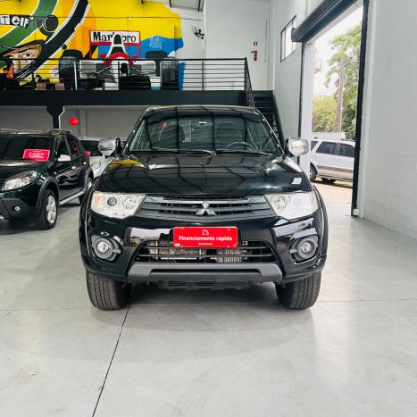MITSUBISHI L 200 Triton 3.2 16V HPE 4X4 CABINE DUPLA TURBO DIESEL INTERCOOLER AUTOMTICO, Foto 2