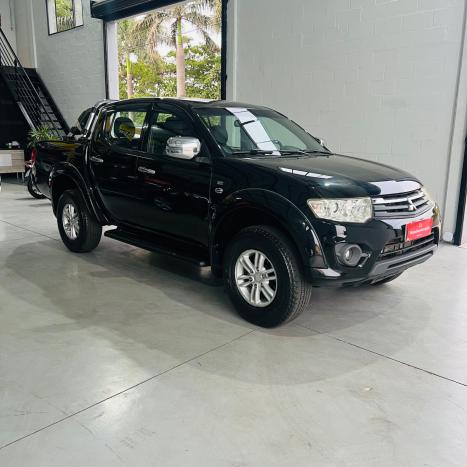 MITSUBISHI L 200 Triton 3.2 16V HPE 4X4 CABINE DUPLA TURBO DIESEL INTERCOOLER AUTOMTICO, Foto 5