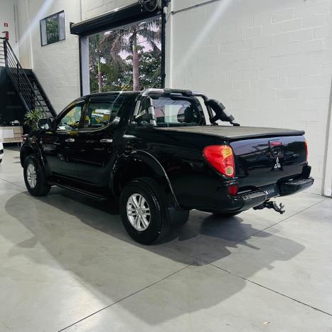 MITSUBISHI L 200 Triton 3.2 16V HPE 4X4 CABINE DUPLA TURBO DIESEL INTERCOOLER AUTOMTICO, Foto 6