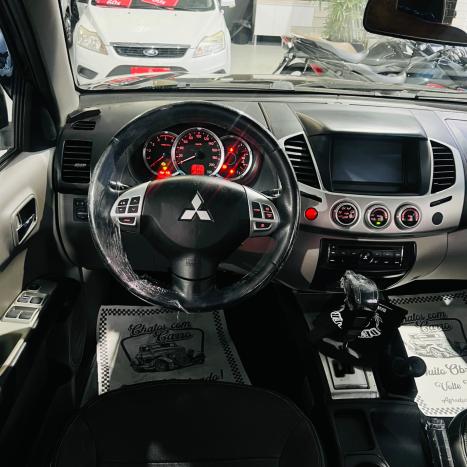 MITSUBISHI L 200 Triton 3.2 16V HPE 4X4 CABINE DUPLA TURBO DIESEL INTERCOOLER AUTOMTICO, Foto 8