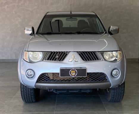 MITSUBISHI L 200 Triton 3.2 16V HPE 4X4 CABINE DUPLA TURBO DIESEL INTERCOOLER AUTOM�TICO, Foto 2