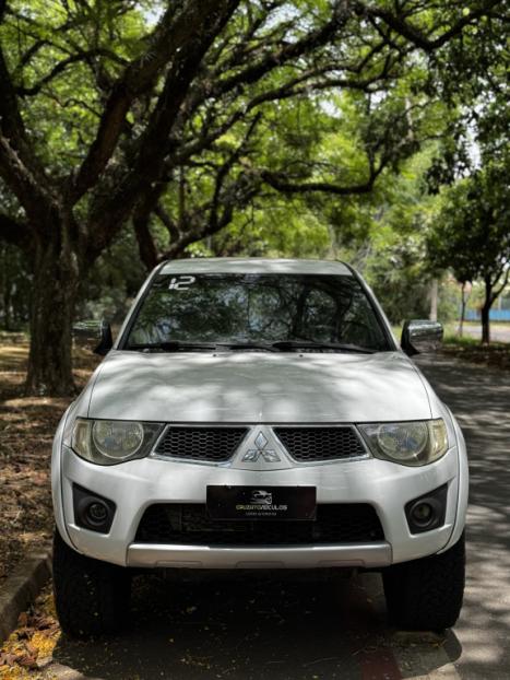 MITSUBISHI L 200 Triton 3.2 16V HPE 4X4 CABINE DUPLA TURBO DIESEL INTERCOOLER AUTOMTICO, Foto 1
