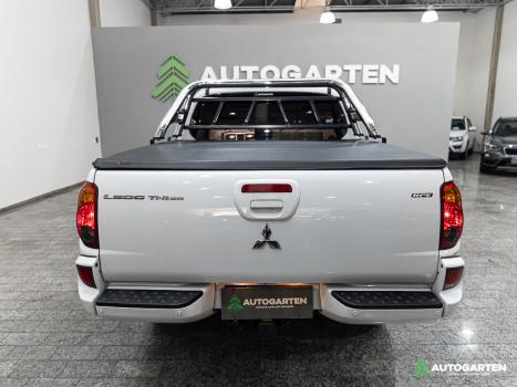 MITSUBISHI L 200 Triton 3.2 16V HPE 4X4 CABINE DUPLA TURBO DIESEL INTERCOOLER AUTOMTICO, Foto 17