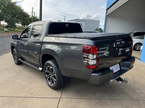 MITSUBISHI L 200 Triton 2.4 16V SPORT HPE-S 4X4 CABINE DUPLA TURBO DIESEL AUTOMTICO, Foto 2