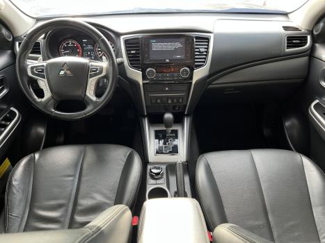 MITSUBISHI L 200 Triton 2.4 16V SPORT HPE-S 4X4 CABINE DUPLA TURBO DIESEL AUTOMTICO, Foto 10