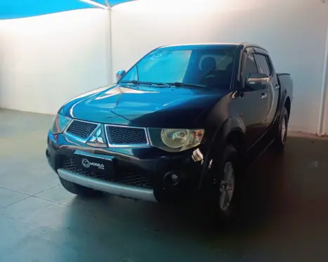 MITSUBISHI L 200 Triton 3.2 16V HPE 4X4 CABINE DUPLA TURBO DIESEL INTERCOOLER AUTOM�TICO, Foto 3