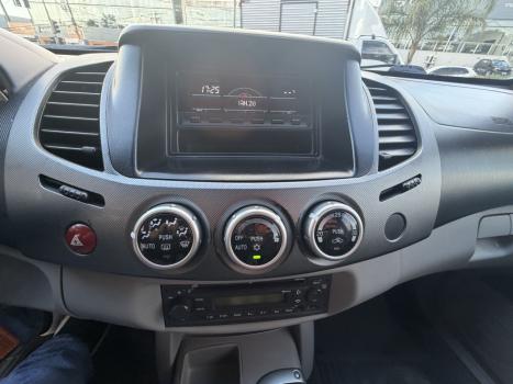 MITSUBISHI L 200 Triton 3.2 16V HPE 4X4 CABINE DUPLA TURBO DIESEL INTERCOOLER AUTOM�TICO, Foto 16