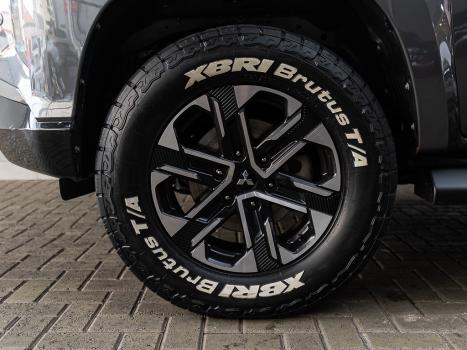 MITSUBISHI L 200 Triton 2.4 16V SPORT HPE-S 4X4 CABINE DUPLA TURBO DIESEL AUTOM�TICO, Foto 33