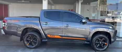 MITSUBISHI L 200 Triton 2.4 16V SPORT HPE 4X4 CABINE DUPLA TURBO DIESEL AUTOM�TICO, Foto 9