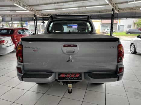 MITSUBISHI L 200 Triton 3.2 16V HPE 4X4 CABINE DUPLA TURBO DIESEL INTERCOOLER AUTOM�TICO, Foto 5
