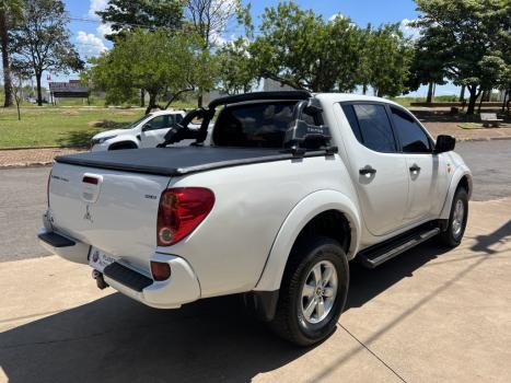 MITSUBISHI L 200 Triton 2.4 16V FLEX HLS CABINE DUPLA, Foto 4