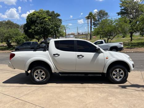 MITSUBISHI L 200 Triton 2.4 16V FLEX HLS CABINE DUPLA, Foto 7
