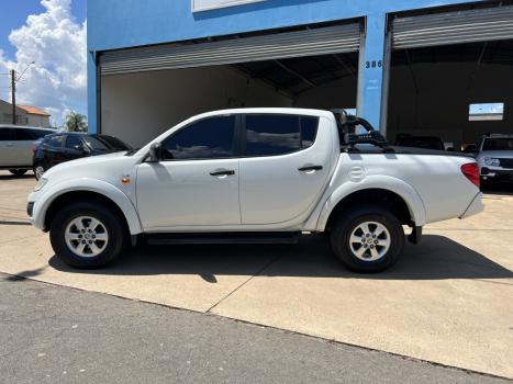 MITSUBISHI L 200 Triton 2.4 16V FLEX HLS CABINE DUPLA, Foto 8