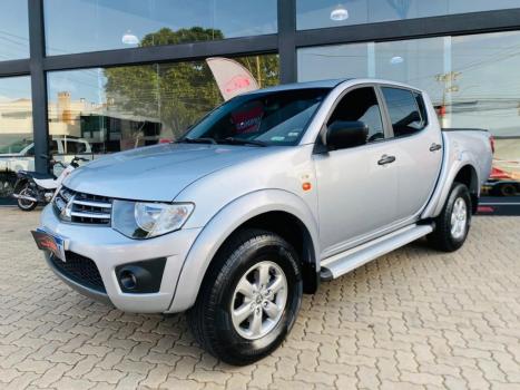 MITSUBISHI L 200 Triton 2.4 16V FLEX HLS CABINE DUPLA, Foto 4