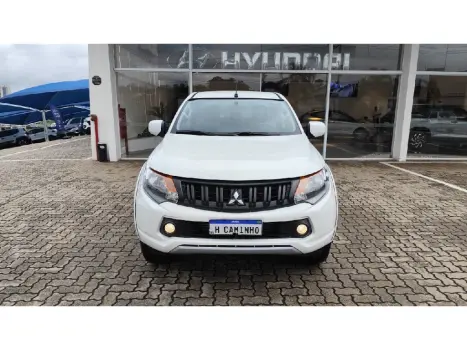 MITSUBISHI L 200 Triton 2.4 16V FLEX GL CABINE DUPLA, Foto 2