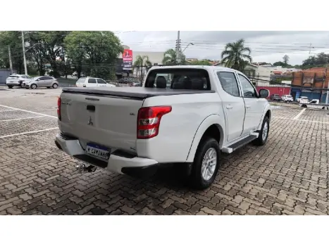 MITSUBISHI L 200 Triton 2.4 16V FLEX GL CABINE DUPLA, Foto 5