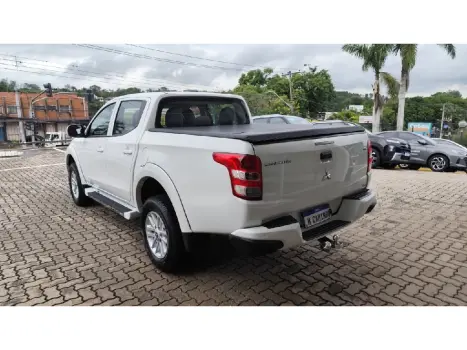 MITSUBISHI L 200 Triton 2.4 16V FLEX GL CABINE DUPLA, Foto 7