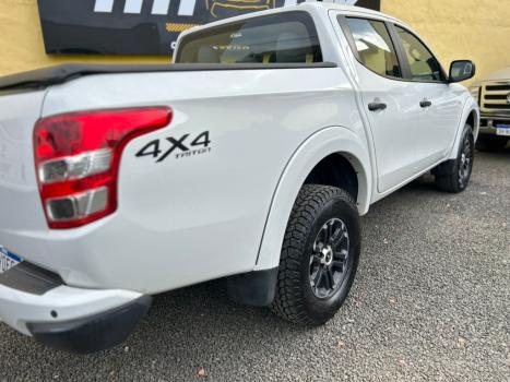 MITSUBISHI L 200 Triton 2.4 16V SPORT GL CABINE DUPLA TURBO DIESEL, Foto 5