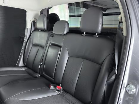 MITSUBISHI L 200 Triton 2.4 16V SPORT HPE 4X4 CABINE DUPLA TURBO DIESEL AUTOM�TICO, Foto 4