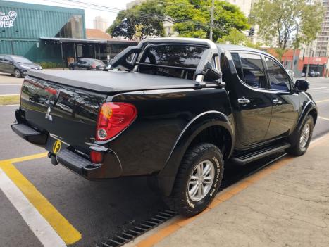 MITSUBISHI L 200 Triton 3.5 V6 HPE 4X4 FLEX CABINE DUPLA, Foto 3