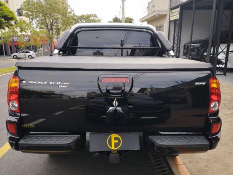 MITSUBISHI L 200 Triton 3.5 V6 HPE 4X4 FLEX CABINE DUPLA, Foto 4