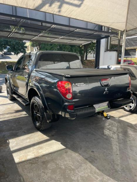 MITSUBISHI L 200 Triton 3.5 V6 HPE 4X4 FLEX CABINE DUPLA AUTOM�TICO, Foto 4