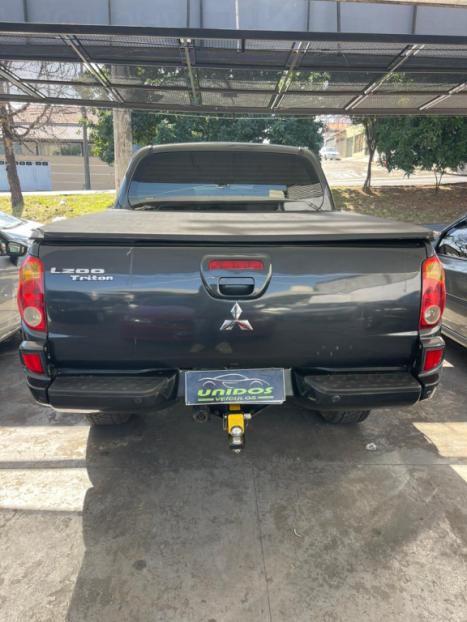 MITSUBISHI L 200 Triton 3.5 V6 HPE 4X4 FLEX CABINE DUPLA AUTOM�TICO, Foto 5