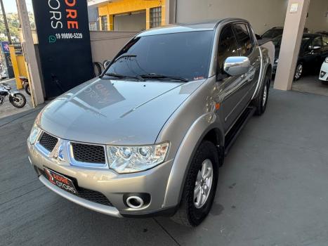 MITSUBISHI L 200 Triton 3.2 16V HPE 4X4 CABINE DUPLA TURBO DIESEL INTERCOOLER AUTOM�TICO, Foto 3